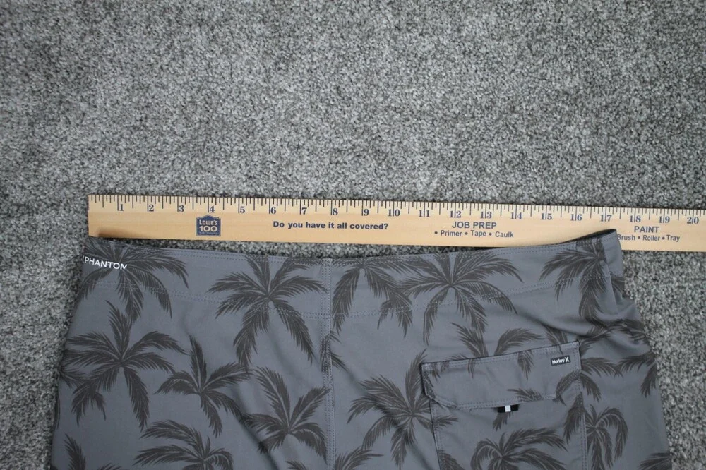 Hurley Phantom Boardshorts Men 32 Grey Purple Blue Striped Weekender Surf Swim